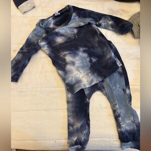 2T Tye Dye Outfit